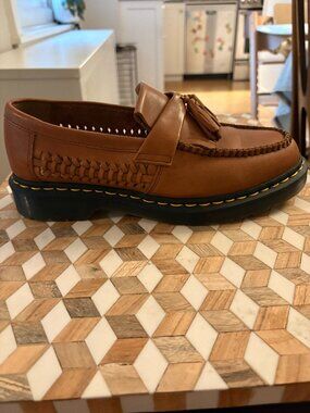 Unisex Dr. Martens Loafer